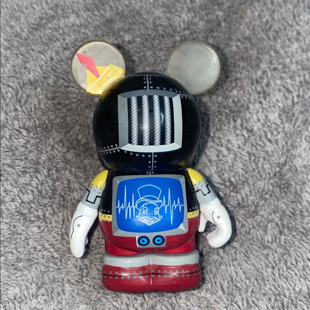 🐛Retired Disney Vinylmation Pinocchio from the "Robots 3” series! - Picture 2 of 3
